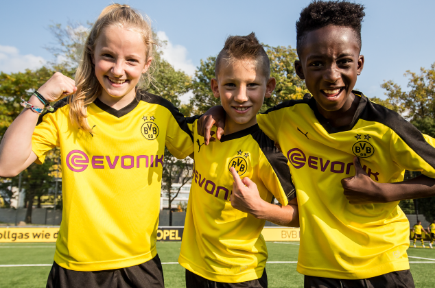 �h���g�����g�E�T�b�J�[�A�J�f�~�[�Ƃ́@�C���[�W